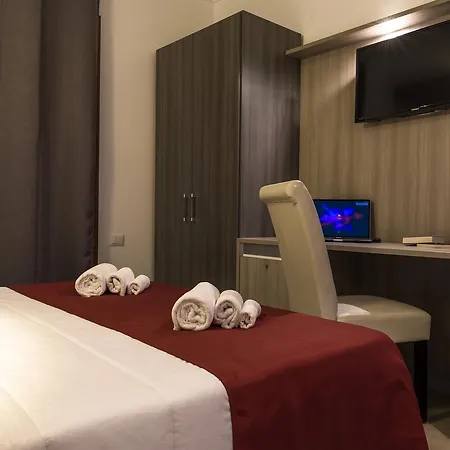 La Piazzetta Guest House Olbia Esterno foto